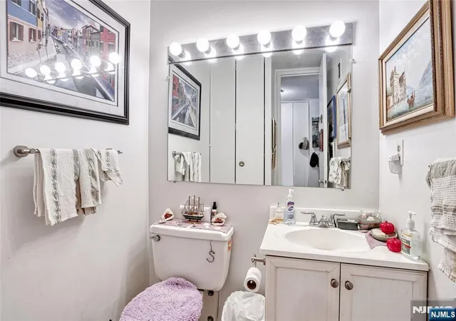 Homes for sale in Guttenberg, NJ | 7004 Jfk Blvd E Blvd #20E, Guttenberg, NJ 07093 | MLS# 26005865