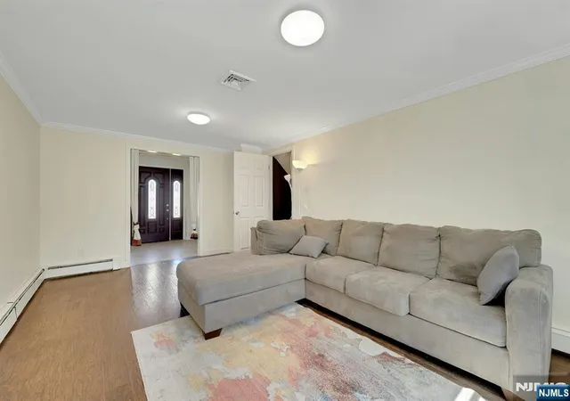 Homes for sale in Fair Lawn, NJ | 18-00 Scialla Ct, Fair Lawn, NJ 07410 | MLS# 26005935