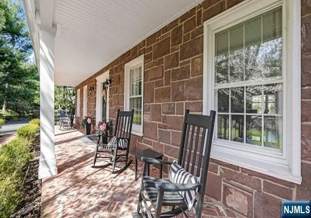 Homes for sale in Saddle River, NJ | 202 Chestnut Ridge Rd, Saddle River, NJ 07458 | MLS# 26006205