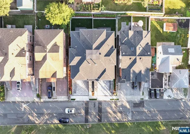 Photo 3 of Condo for sale at 428 6th St #1, Palisades Park, NJ 07650 | MLS# 26006365 | Listing updated on 2026-07-30