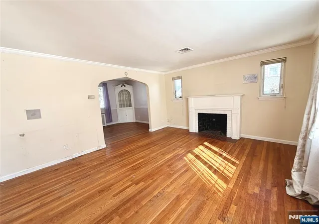 Homes for sale in Fair Lawn, NJ | 37 27 Hale Pl, Fair Lawn, NJ 07410 | MLS# 26006415