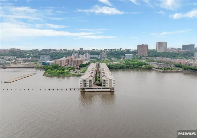 1st image of 214 The #214, Edgewater, NJ 07020 | MLS# 26006421