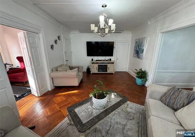 4th image of 533-535 11Th Ave, Paterson, NJ 07514 | MLS# 26006861