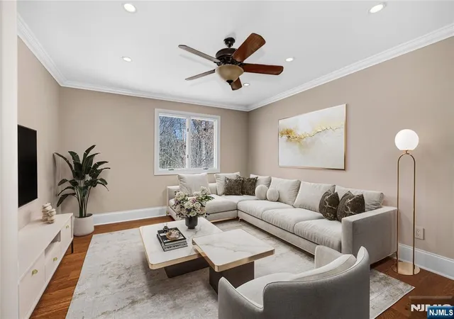 Homes for sale in Old Tappan, NJ | 7 Orchard Ln, Old Tappan, NJ 07675 | MLS# 26006902