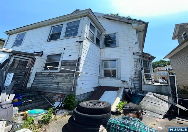 23rd image of 101 22nd St, East Orange, NJ 07017 | MLS# 26007051
