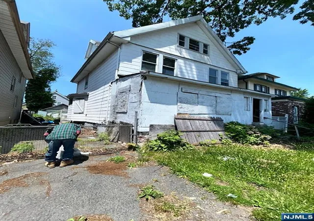3rd image of 101 22Nd St, East Orange, NJ 07017 | MLS# 26007051