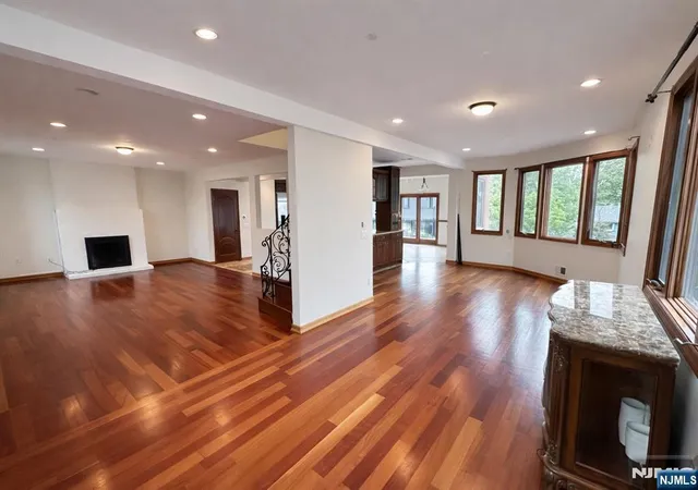 5th image of 416 Oncrest Ter, Cliffside Park, NJ 07010 | MLS# 26007066