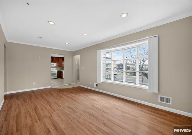 Photo 3 of Sale Pending at 340 Old Post Rd, Edison, NJ 08817 | MLS# 26007089 | Listing updated on 2026-07-09
