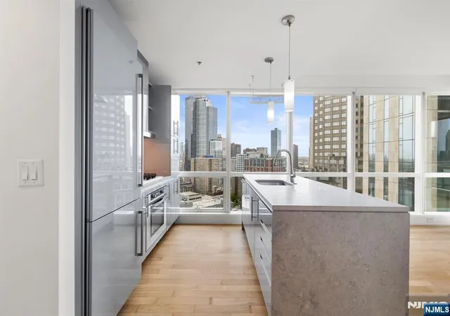 4th image of 77 Hudson St #2303, Jersey City, NJ 07302 | MLS# 26007118