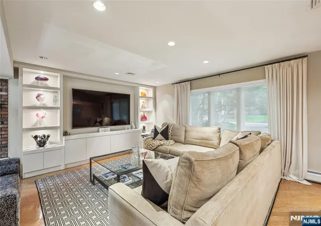 3rd image of 100 Dyer Ct, Norwood, NJ 07648 | MLS# 26007560