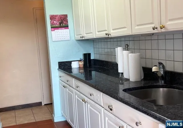 Homes for sale in Cliffside Park, NJ | 300 Winston Dr #502, Cliffside Park, NJ 07010 | MLS# 26007626