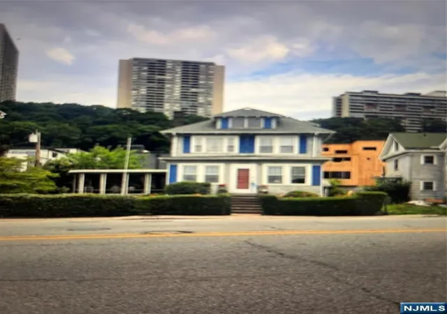 Photo 1 of Sale Pending at 1332 River Rd, Edgewater, NJ 07020 | MLS# 26008086 | Listing updated on 2026-09-09