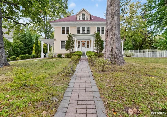 1st image of 285 Maple St, Englewood, NJ 07631 | MLS# 26008357