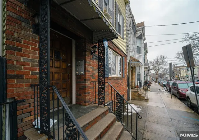 2nd image of 390 Lafayette St, Newark, NJ 07105 | MLS# 26008845