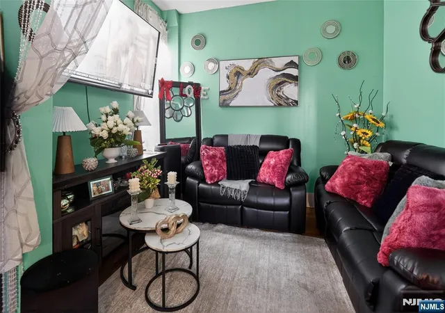 4th image of 508 11Th St, Union City, NJ 07087 | MLS# 26008855