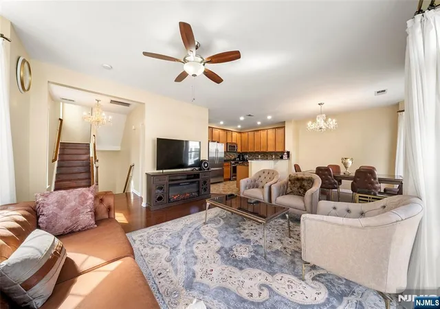 4th image of 3 Holly Ln, Garfield, NJ 07026 | MLS# 26008920