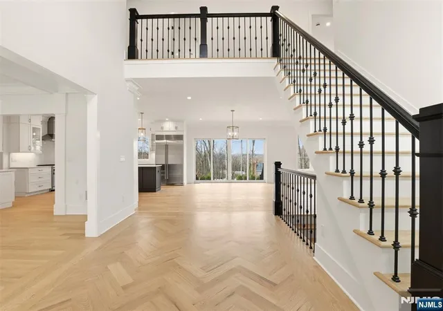3rd image of 26 Huff Ter, Montvale, NJ 07645 | MLS# 26009051