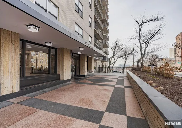 1st image of 6600 Jfk Blvd E #10K, West New York, NJ 07093 | MLS# 26009111