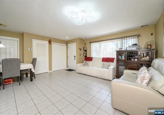 5th image of 235 Dakota St #1, Paterson, NJ 07503 | MLS# 26009273