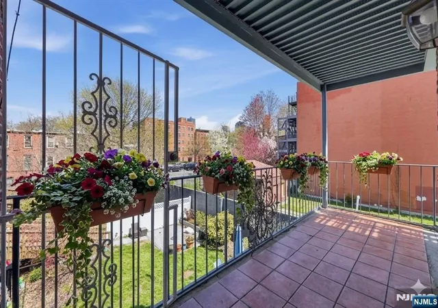 1st image of 278 Monmouth St #201, Jersey City, NJ 07302 | MLS# 26009365