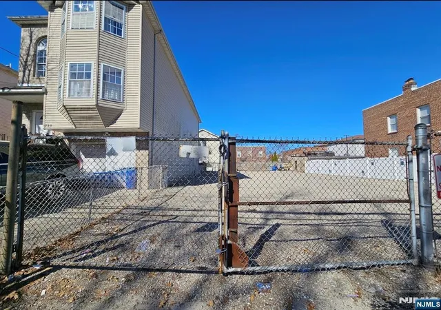 Photo 3 of Land for sale at 716 6th St, Newark, NJ 07107 | MLS# 26009605 | Listing updated on 2026-04-30