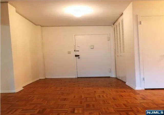 10th image of 2352 Linwood Ave #4H, Fort Lee, NJ 07024 | MLS# 26009658
