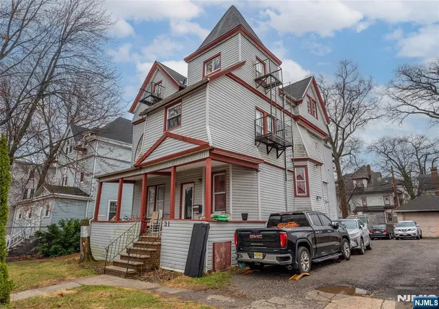 3rd image of 31 Chestnut St, East Orange, NJ 07018 | MLS# 26009862