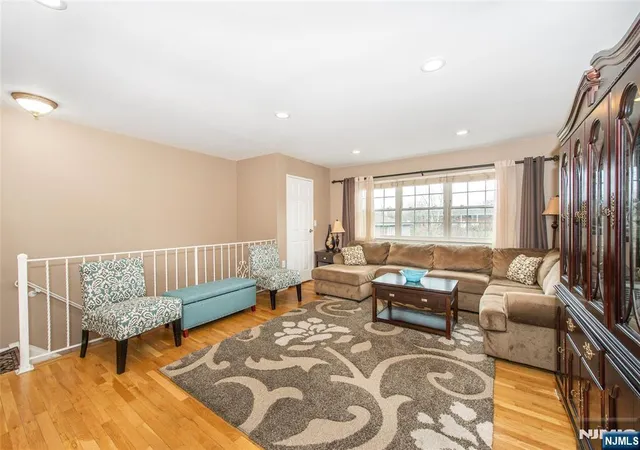 Photo 4 of Sale Pending at 580 Bloomfield #11B, West Caldwell, NJ 07006 | MLS# 26009964 | Listing updated on 2026-04-08