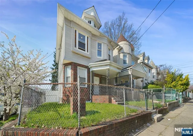 1st image of 438 440 Park Ave, Paterson, NJ 07504 | MLS# 26010142