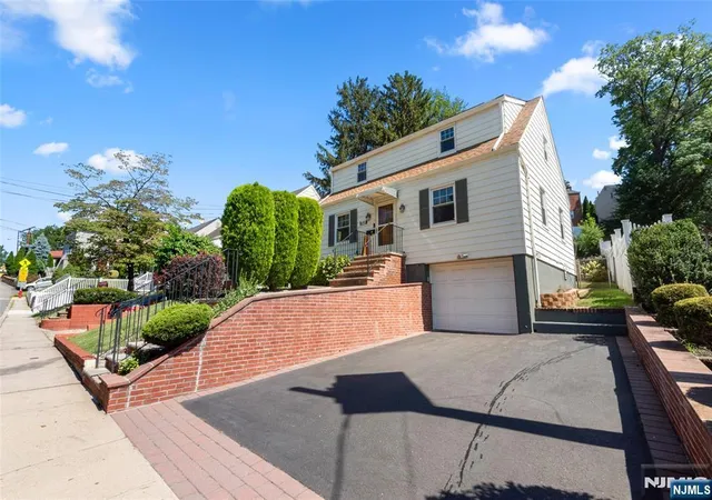 Homes for sale in Kearny, NJ | 692 Passaic Ave, Kearny, NJ 07032 | MLS# 26010164