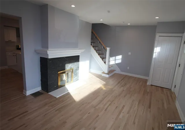 Homes for sale in Teaneck, NJ | 1140 Alicia Ave, Teaneck, NJ 07666 | MLS# 26010186