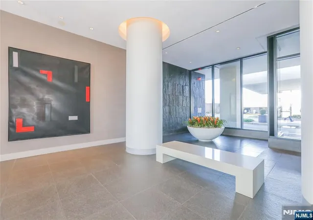Photo 3 of House for sale at 1530 Palisade Ave #23G, Fort Lee, NJ 07024 | MLS# 26010499 | Listing updated on 2026-09-17