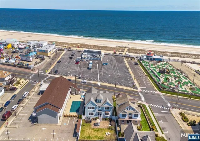 Homes for sale in Point Pleasant Beach, NJ | 703 Ocean Ave, Point Pleasant Beach, NJ 08742 | MLS# 26010631