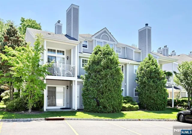 2nd image of 1399 York St, Mahwah, NJ 07430 | MLS# 26010710