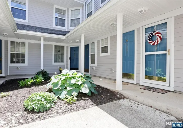 3rd image of 1399 York St, Mahwah, NJ 07430 | MLS# 26010710