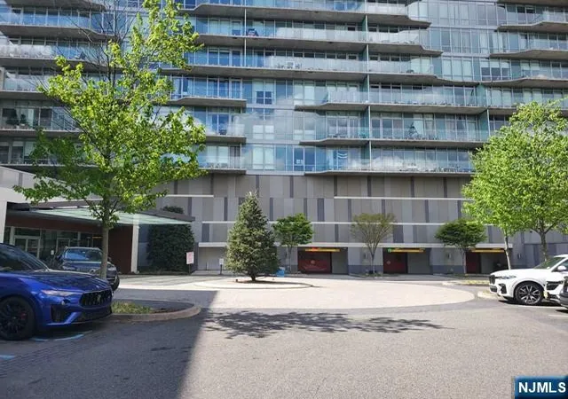 Homes for sale in Cliffside Park, NJ | 320 Adolphus Ave #914, Cliffside Park, NJ 07010 | MLS# 26010861