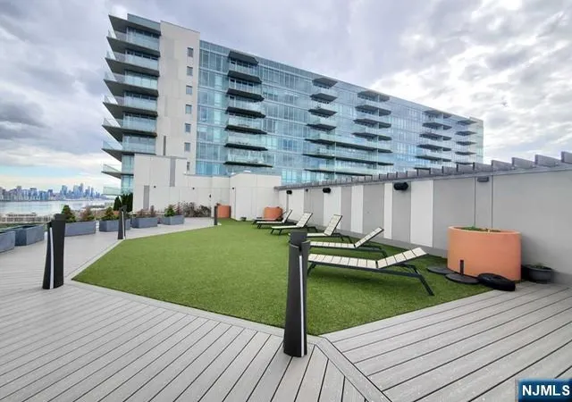 Homes for sale in Cliffside Park, NJ | 320 Adolphus Ave #914, Cliffside Park, NJ 07010 | MLS# 26010861