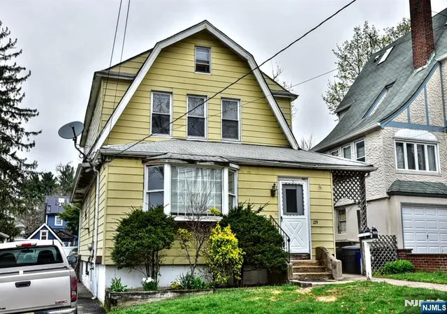 3rd image of 129 South St, Bogota, NJ 07603 | MLS# 26011090