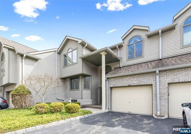 4th image of 856 Hemlock Ct #T175, Norwood, NJ 07648 | MLS# 26011148