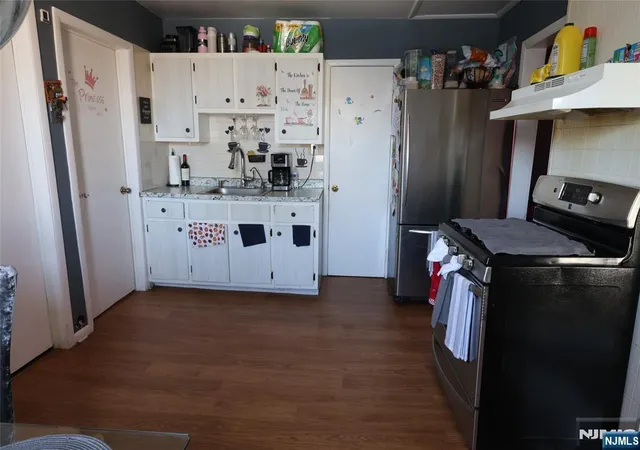 3rd image of 617 8Th St, Newark, NJ 07107 | MLS# 26011160