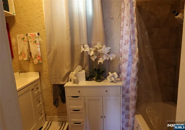 5th image of 617 8Th St, Newark, NJ 07107 | MLS# 26011160