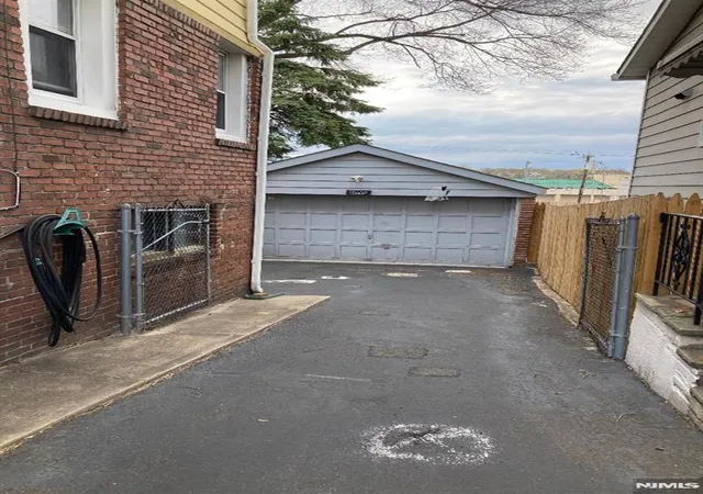 Homes for sale in North Arlington, NJ | 15 Roosevelt St, North Arlington, NJ 07031 | MLS# 26011307