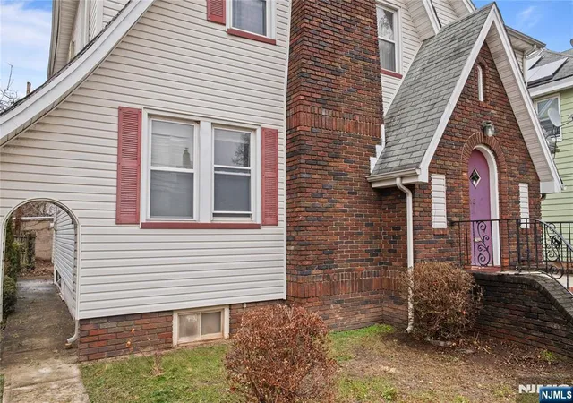 5th image of 315-317 Meeker Ave, Newark, NJ 07112 | MLS# 26011377