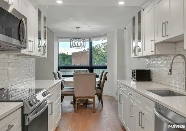 Photo 3 of Condo for sale at 800 Palisade Ave #109, Fort Lee, NJ 07024 | MLS# 26011423 | Listing updated on 2026-06-18