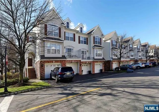 Homes for sale in Bayonne, NJ | 2 Marina Dr #2, Bayonne, NJ 07002 | MLS# 26011560