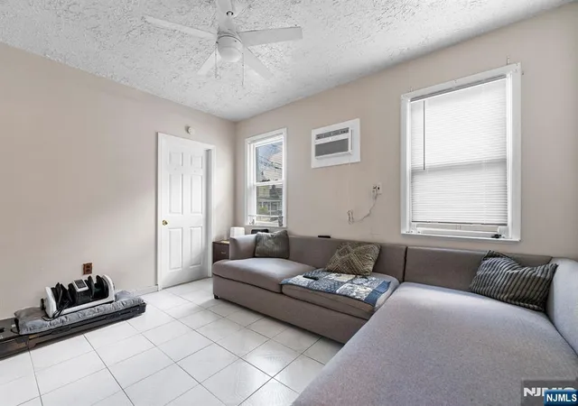 4th image of 229 Brighton Ave, Belleville, NJ 07109 | MLS# 26011663