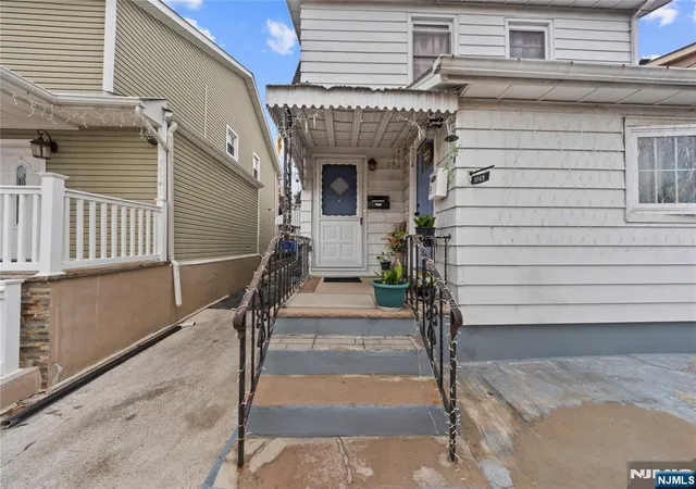 5th image of 1046-1048 26Th St, Paterson, NJ 07513 | MLS# 26011688