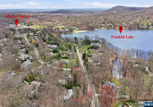 Homes for sale in Franklin Lakes, NJ | 947 Franklin Lake Rd, Franklin Lakes, NJ 07417 | MLS# 26011767
