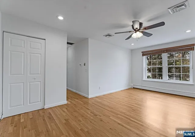 Homes for sale in Ridgewood, NJ | 364 E Ridgewood Ave, Ridgewood, NJ 07450