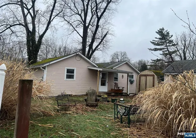 15th image of 30 Riverside Dr, Oakland, NJ 07436 | MLS# 26011861